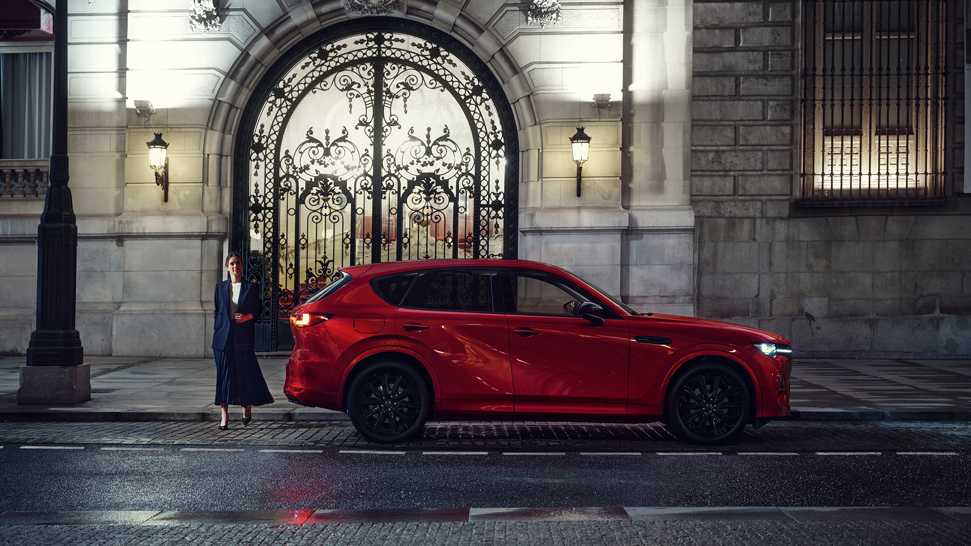 2022 Mazda CX 60 Craftedinjapan Sideshot 32 RHD CMYK 11328X8496 2022 Eur Engl