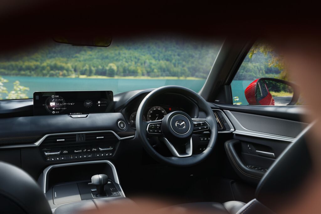 Medium 2022 Cx 60 Jpn Rhd C106 Int Cockpit High Premiumsport Blacknappaleather De 4Wd